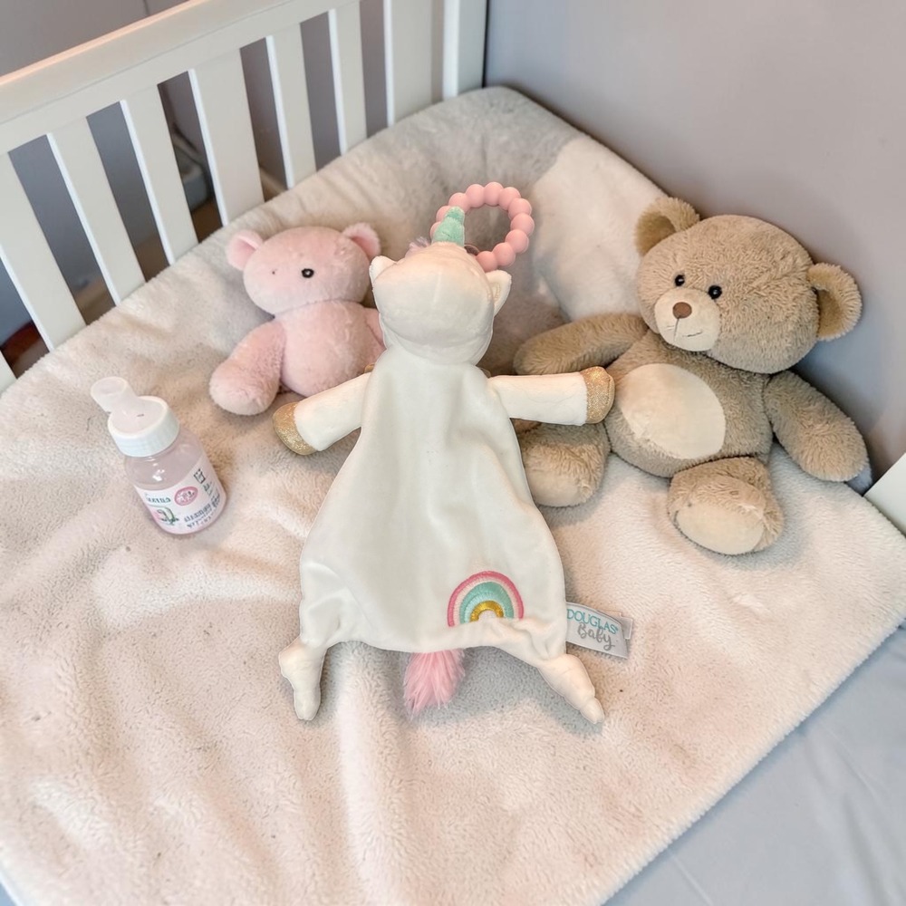 Douglas Baby Unicorn Snuggler Security Blanket Pink Silicone Teether Rainbow